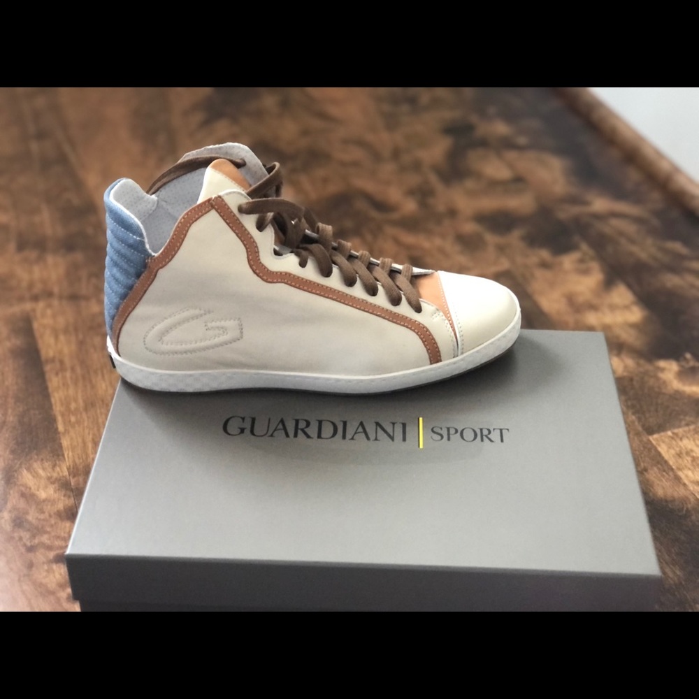 Guardiani high top sneakers - Brand New